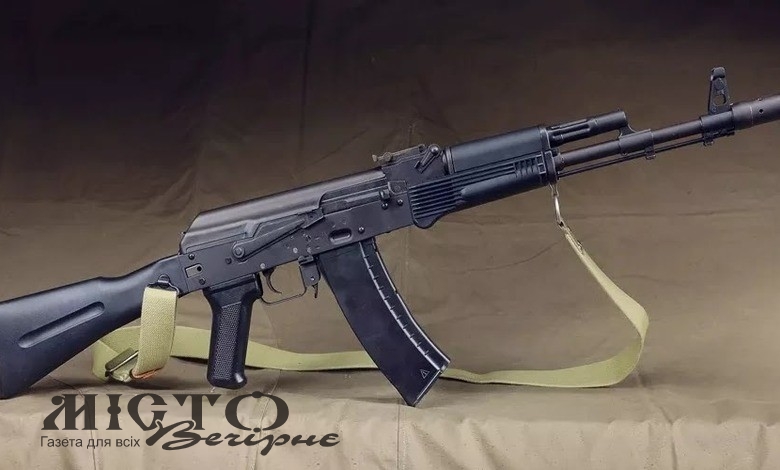 У Локачинській громада чоловік задекларував автомат, який знайшов на передовій 