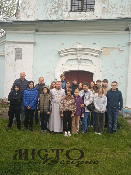 Учні та учениці ліцею села Холопичі побували на екскурсії у Кисилині 