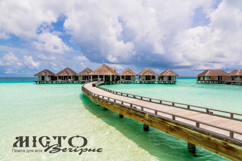 Мальдіви запровадили сурову заборону на куріння 