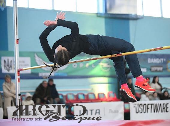 Нововолинянка стала призеркою всеукраїнських змагань зі стрибків у висоту 