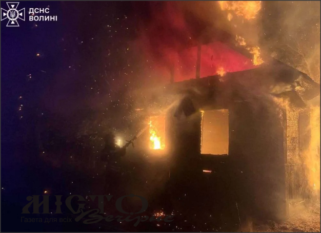 В Овадному згорів житловий будинок 