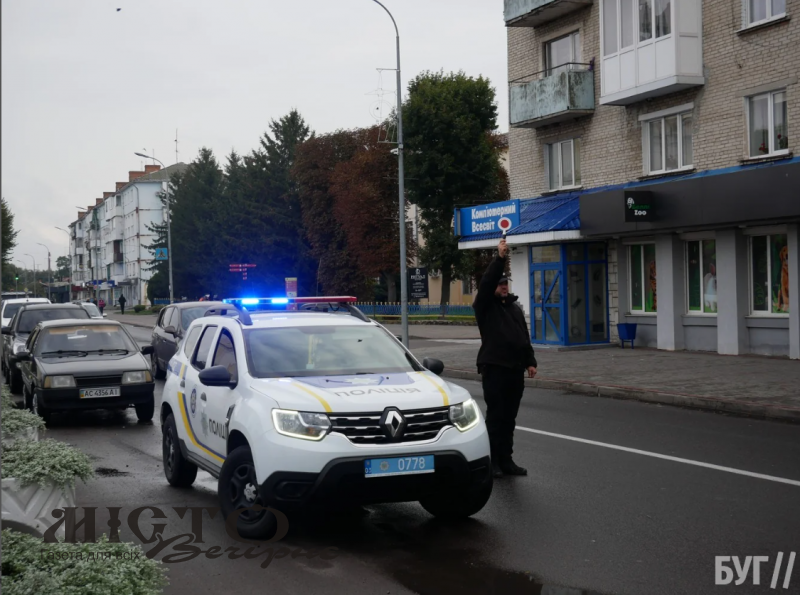 Хвилиною мовчання вшанували пам’ять героїв у Володимирі 