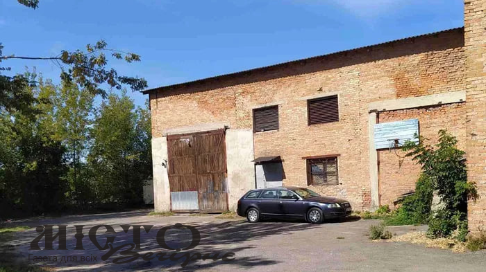 У Володимирі продають приміщення колишнього СТО за 5 мільйонів 