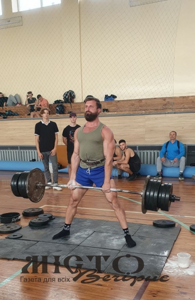 У Володимирі відбувся турнір із силових видів спорту 
