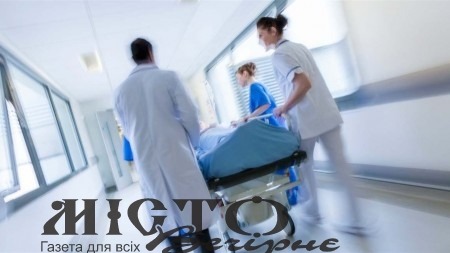 В Індії понад 300 людей потрапили до лікарень через невідому хворобу 