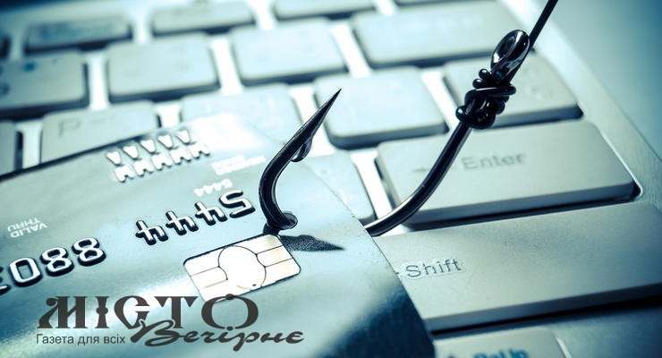 У 50-річної жительки Володимирського району шахраї видурили майже 100 тисяч гривень 