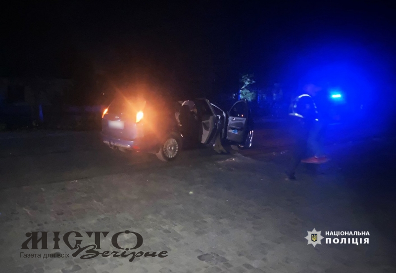 Дружина через сварку не забрала п’яного чоловіка, тому він сам сів за кермо. Суд покарав 