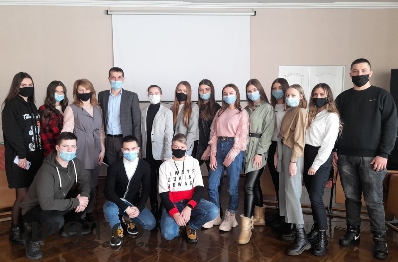 У Володимирі-Волинському провели засідання Школи лідерів учнівського самоврядування 