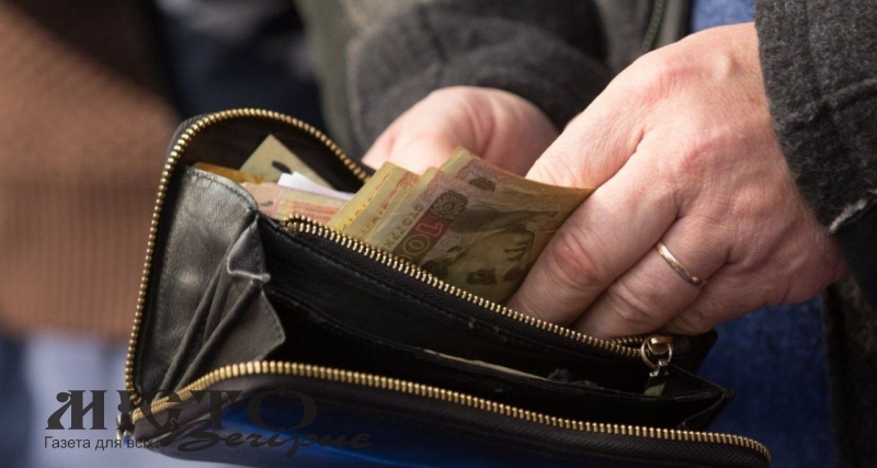 У Нововолинську школяр на вулиці пограбував бабусю - вирвав пакет із гаманцем та покупками і втік 