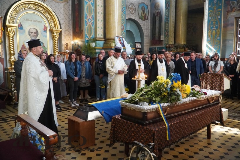У Володимирі провели в останню дорогу полеглого Героя Сергія Левчука 