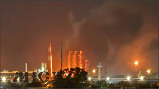 Безпілотники вразили один з найбільших нафтопереробний заводів Росії у Ленінградській області 