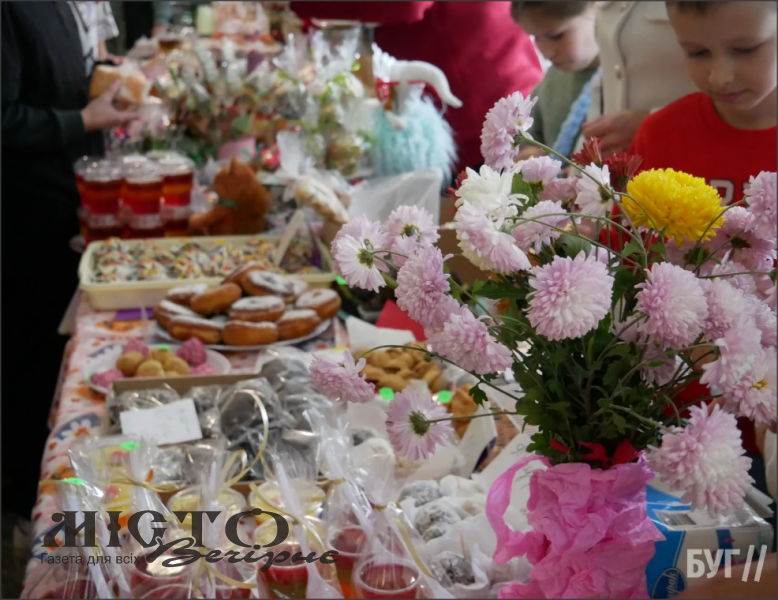 У гімназії №3 Володимира провели благодійний ярмарок на підтримку ЗСУ 