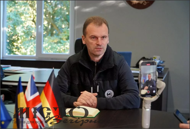 Володимир за рік передав військовим близько 40 мільйонів гривень допомоги 