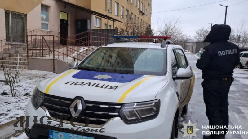 У Хмельницькому військовий з балкону квартири випустив майже сотню куль 