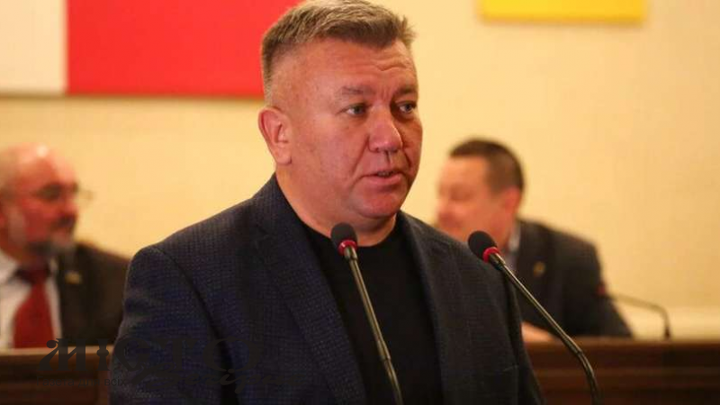 За хабар у 35 тисяч доларів ексдепутату Волиньради присудили 3,5 роки тюрми - новини Володимир-Водинського За хабар у 35 тисяч доларів ексдепутату Волиньради присудили 3,5 роки тюрми
