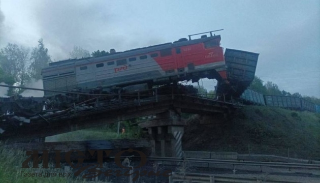 У двох областях росії обвалилися мости, є загиблі й постраждалі 