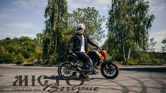 В Іваничах суд на понад 40 тисяч оштрафував школяра, який їздив на мотоциклі за хлібом 