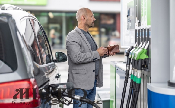 Дизель по 100 грн: що відбувається з цінами на пальне 