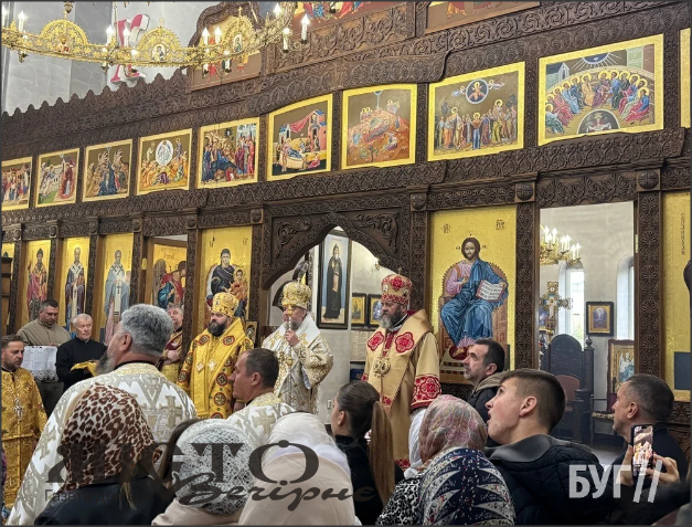 У Нововолинську освятили скульптуру «Розп’яття Ісуса Христа» 