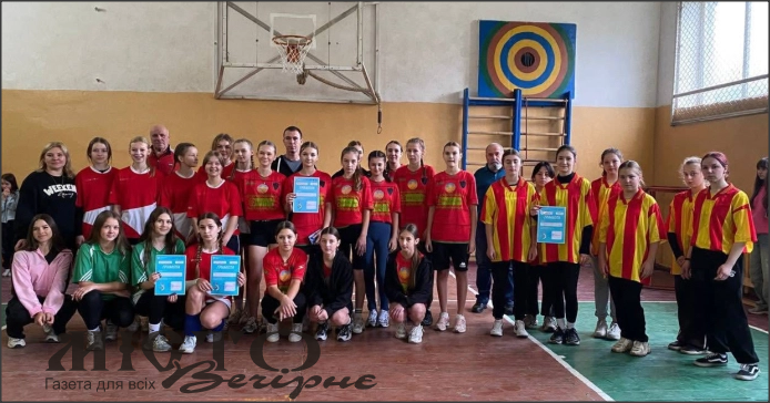 У Затурцівській громаді відбулися змагання з волейболу серед дівочих команд ліцеїв 