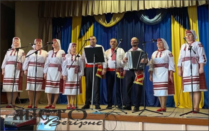 У Затурцівській громаді відбувся концерт до Дня працівників сільського господарства 