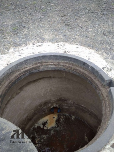 Жителі села Світязь зебруднюють озеро несанкціонованою каналізацією 