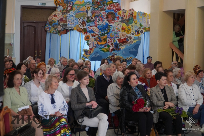 У Володимирі відбувся випускний для слухачів Університету третього віку 