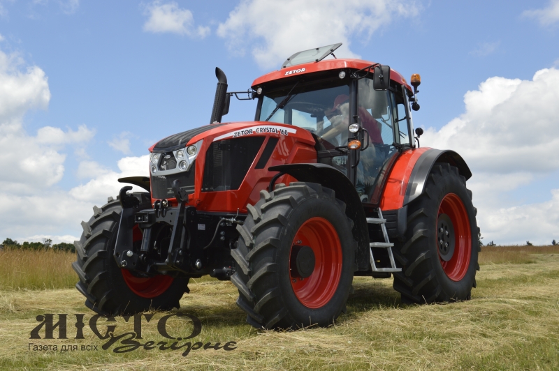 Мешканець Хмелівки оштрафований на 510 грн і компенсує понад 4700 грн державі за підроблене посвідчення тракториста 