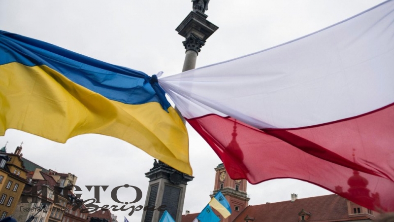 Сейм Польщі ухвалив закон, який встановлює для українців нові вимоги щодо виплат 