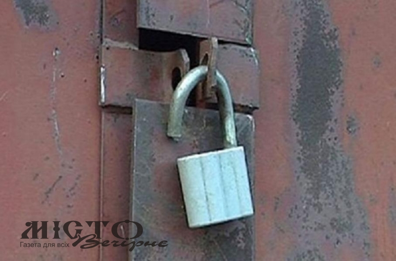 У Володимирі засудили двох молодиків, які двічі обікрали гараж військовослужбовця 