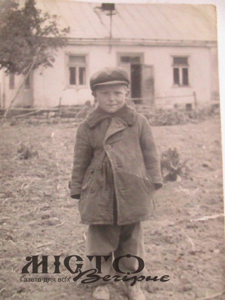 ЖИТТЯ ПРОЖИТИ – НЕ ПОЛЕ ПЕРЕЙТИ 