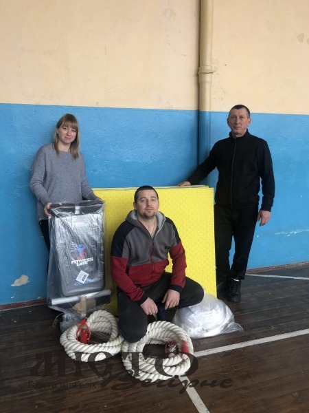Для спортивної школи Іванич закупили інвентар 