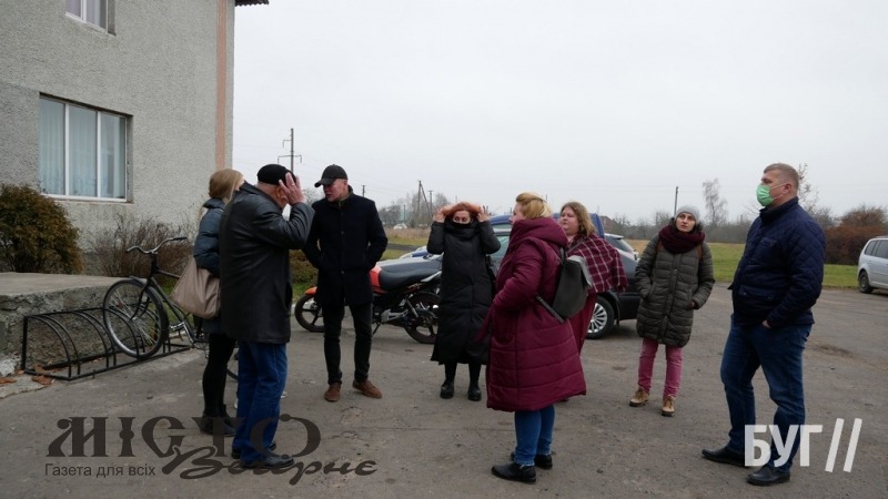 На сесії Литовежської сільської ради активісти вимагали скасувати передачу відвалу шахти №7 компанії «Сонарсен» 