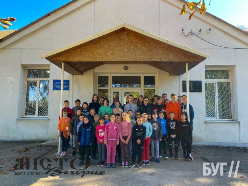 Учні Грядівського ліцею активно долучаються до допомоги військовим 