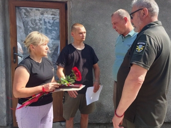 «Лицарський хрест» вручили родині Героя Анатолія Баранося із Павлівської громади 
