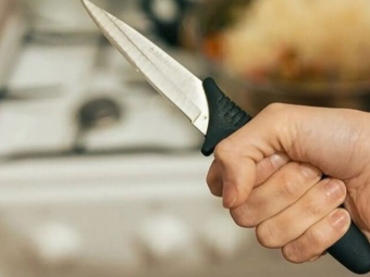 У Благодатному п’яна жінка смертельно поранила свого чоловіка 