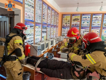 Рятувальники провели навчання в центрі професійної освіти у Локачах 
