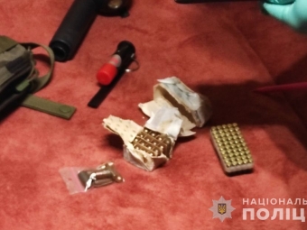 Володимирські поліцейські вилучили у місцевого жителя незаконні боєприпаси 