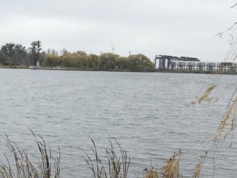 У Рівному в озері знайшли тіло безвісти зниклої жінки 