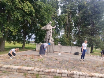 Оваднівська громада долучилася до Всесвітнього дня прибирання  