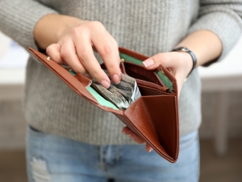 Добрий намір довів пенсіонера до суду: історія з гаманцем у володимирському «АТБ» 