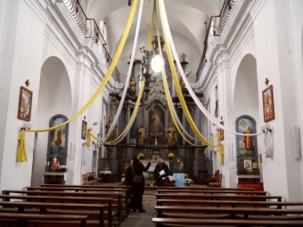 ФРЕСКИ У КОСТЕЛІ ЯКИМА І ГАННИ У ВОЛОДИМИРІ 