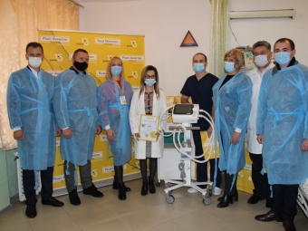 Лікарня у Володимирі отримала апарат штучної вентиляції легень 