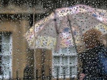 Шквали, грози і град: в Україну йде негода і похолодання - новини Володимир-Водинського Шквали, грози і град: в Україну йде негода і похолодання