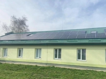 В Литовежі ЦНАП та амбулаторія запустили сонячні електростанції на своїх дахах 
