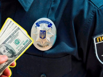 У Нововолинську водій намагався відкупитися від поліції: суд виніс вирок 