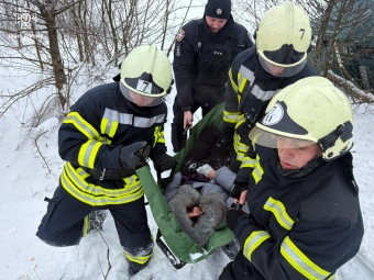 На трасі Володимир-Нововолинськ перекинувся бус: постраждали шестеро людей 