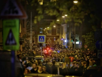 Будапешт святкує на вулицях історичну перемогу опозиції 