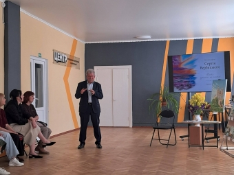У Локачах відбулася перша персональна виставка художника Сергія Вербицького 