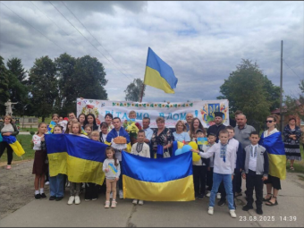 Оваднівська громада зустріла звільненого з полону Захисника Дениса Пшаву 
